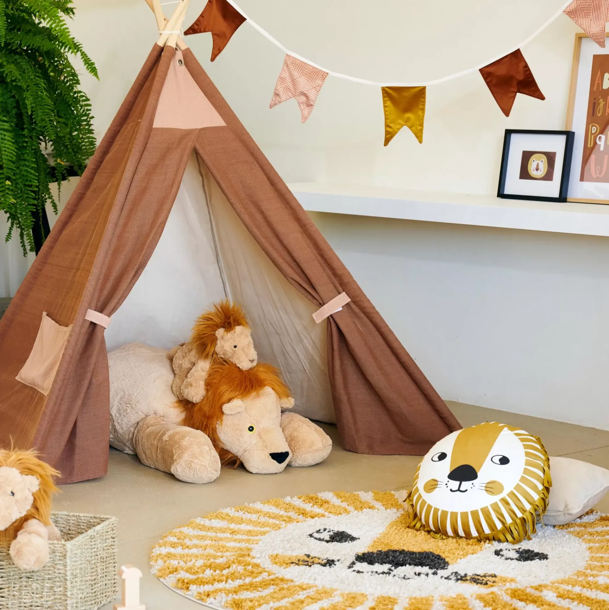 Muebles Para Niños<CASA Adventure Tienda Para Ninos Marron